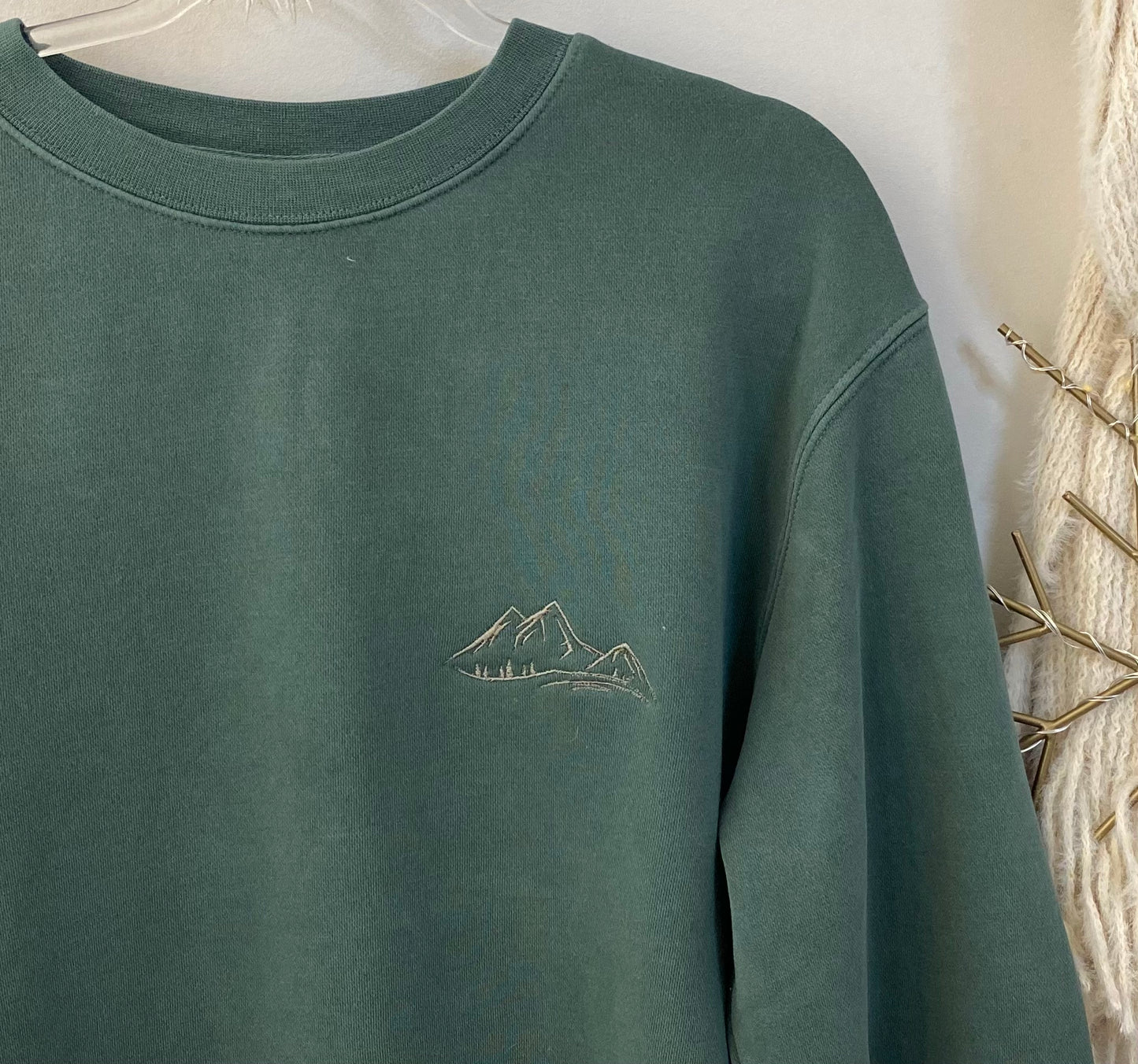 Mountain View Forest Green Sweatshirt